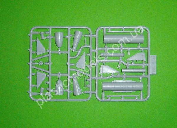1/72 A-model NA 72015 P-15/P-15M Termit