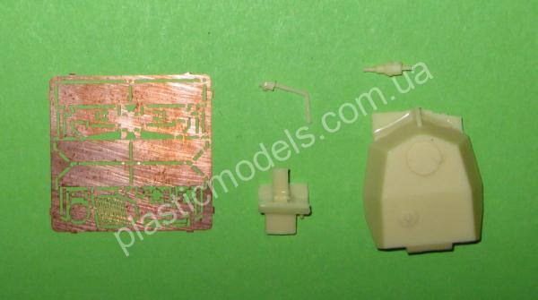 1/72 UM 486 German tank Panzer 38 (t) with a gun 7.5 cm KwK 40 l/48