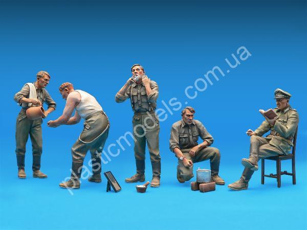 1/35 MiniArt 35062 Німецькі солдати на відпочинку