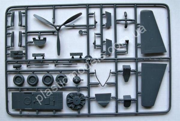 1/48 AZ model 4813 Vultee Vengeance Mk.I