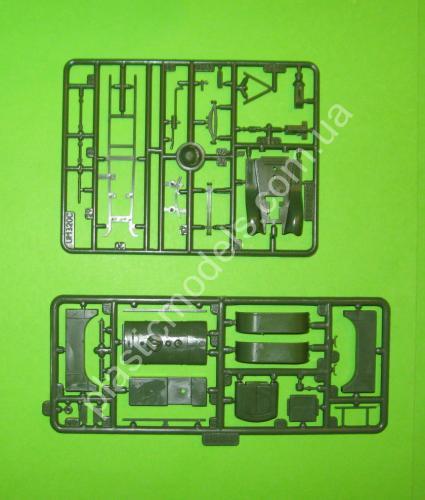 1/72 UM 108 Разведывательный ПЕ-2Р и Заправщик БЗ-38