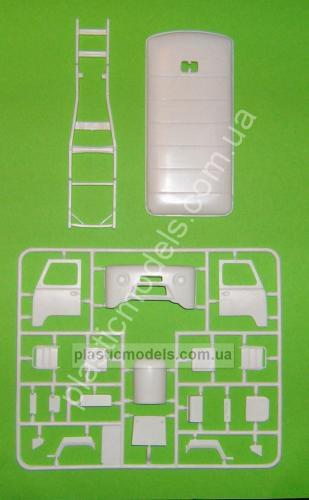 1/35 Bilek 988 UAZ - 452 Command