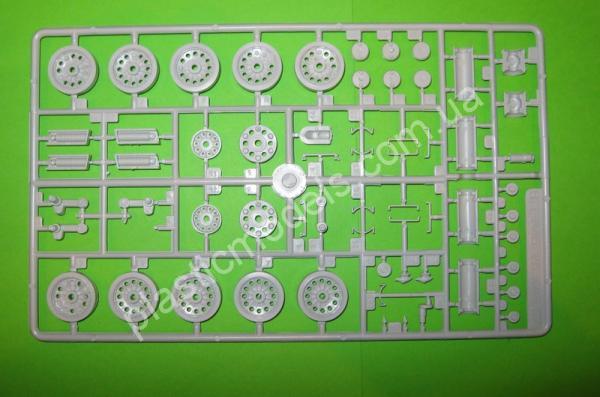 1/35 Восточный экспресс 35146 Т-34/85 Средний танк