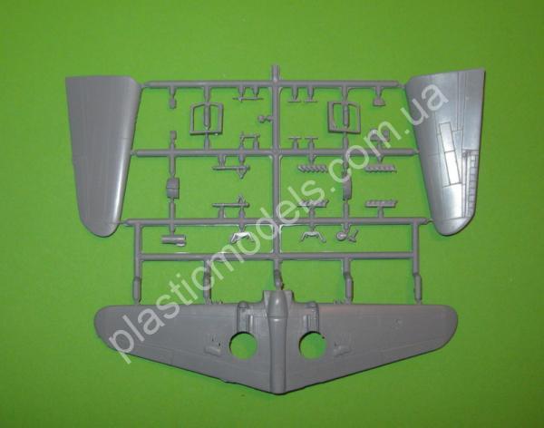 1/72 AZ model 7694 Kittyhawk Mk.Ia „RAAF“