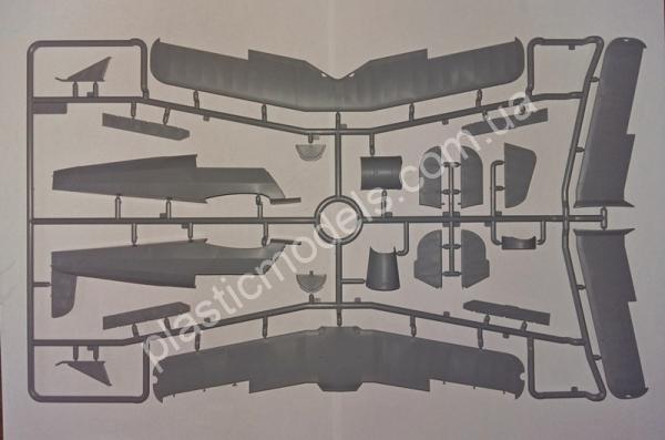 1/32 ICM 32032 Ki-86a/K9W1 “Cypress”, WWII Japan Training Aircraft