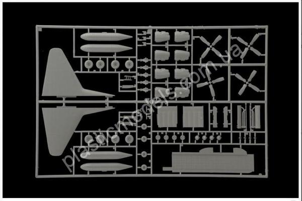 1/72 Italeri 1310 AC-130H Spectre