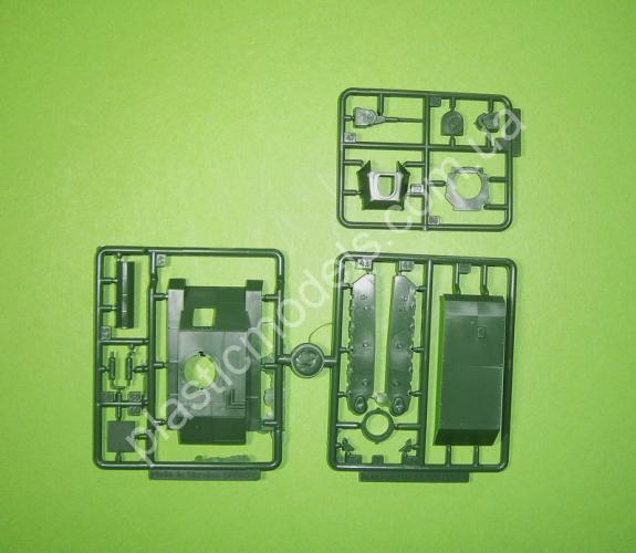 1/72 UM 399 T-70M tank with 76mm ZIS-3 gun
