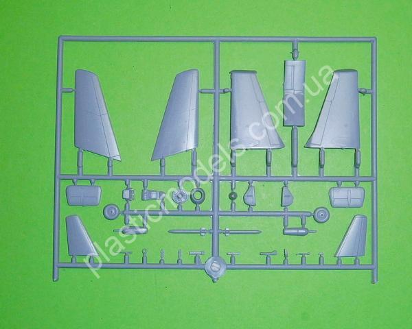 1/72 AZ model 7834 Heinkel He 162A-9 