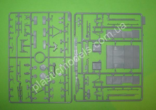 1/35 ICM 35592 BM-13-16 on W.O.T. 8 chassis with Soviet Crew