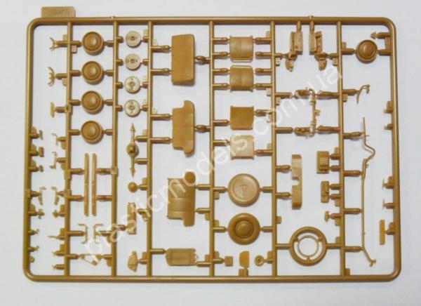 1/35 ICM 35478 Kadett K38 Седан, Германский легковой автомобиль