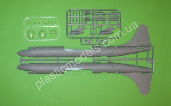 1/144 Roden 348 Convair NB/XB-36H Crusader