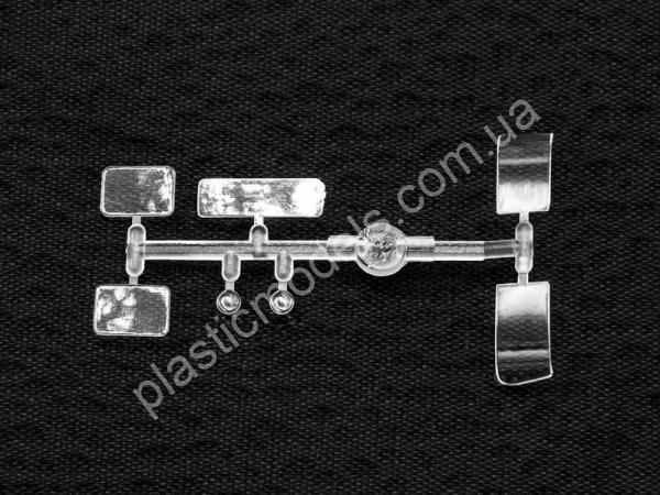 1/72 ICM 72815 APA-50М(ZiL-131) Airfield mobile electric unit
