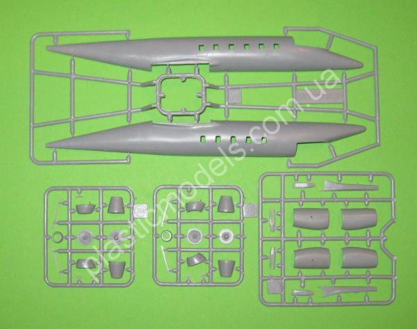1/72 A-model 72360 Bombardier Learjet 60XR ADAC