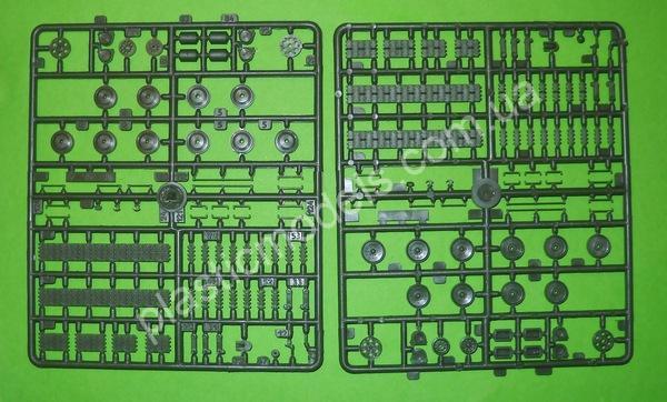 1/72 UM 332 Self-propelled artillery plant SU-122