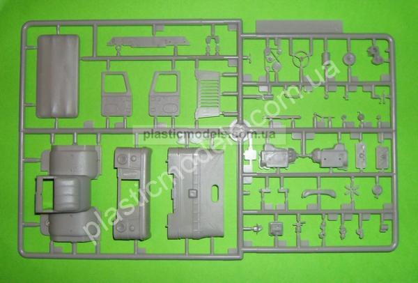 1/35 Восточный Экспресс 35133 GaZ-66 VDV