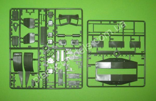 1/35 SKIF 211 BTR-152K