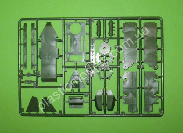 1/72 UMmt 302 Wheel-track tank BT-2