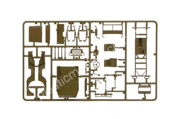 1/35 Italeri 326 1/4 ton. 4x4 Ambulance Jeep
