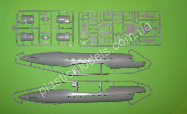 1/72 A-model 72304 Ilyushin IL-14M