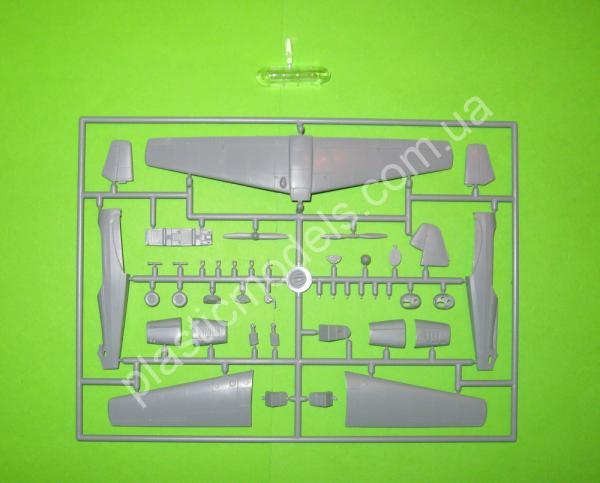 1/72 KPM 0003  ZLÍN Z-226B „BOHATÝR“