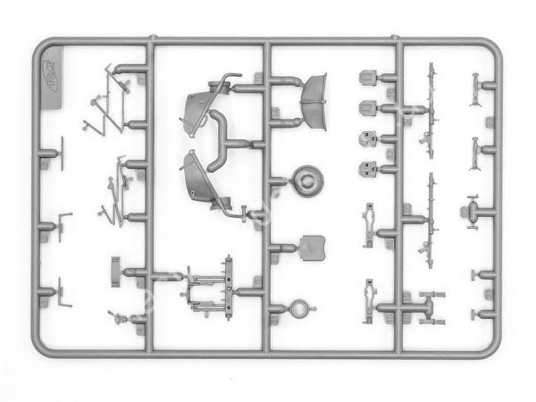 1/35 ICM 35584 le.gl.Einheits-Pkw Kfz.4 German Light Anti-Aircraft Vehicle