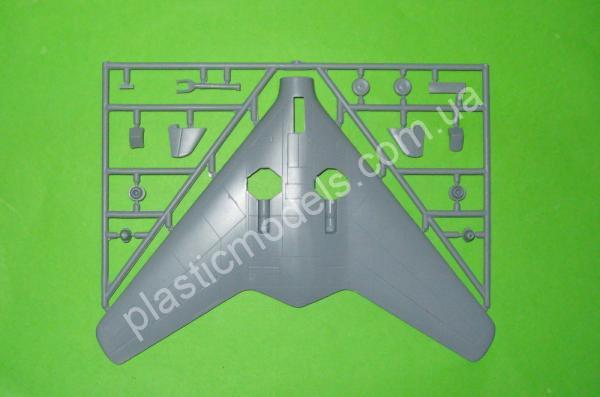 1/72 AZ model 7544 Gotha P.60 D-1 Luftwaffe '46 Heavy Jet Fighter