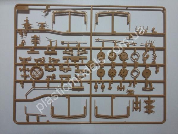 1/35 ICM 35453 KHD S3000/SS M Maultier, WWII German Semi-Tracked Truck