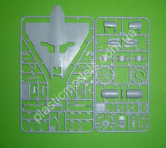1/72 Modelsvit 72080 What if... Mirage 2000-5F Ukrainian Air Force Scalp EG Missile With Transport Trolley