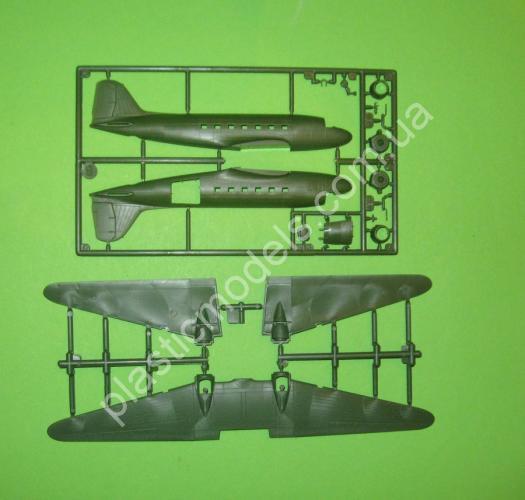 1/144 Roden 308 Douglas C-47 Skytrain