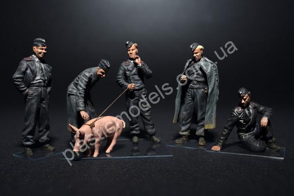 1/35 MiniArt 35198 German Tank Crew at Rest