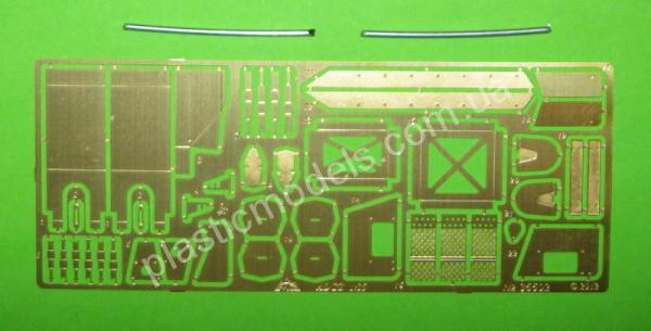 1/35 AMG 35502 Hevy armored car ADGZ