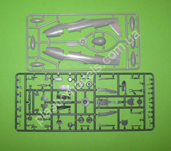 1/72 AMG 72412 Bell P-63A Kingcobra Soviet airforce