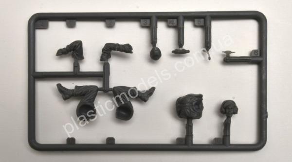 Bundeswehr Tank Crew 1/35 MiniArt 37032
