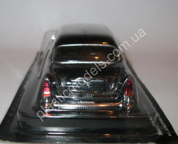 1/43 Автолегенды СССР №5 Автомобиль ГАЗ-13 Чайка