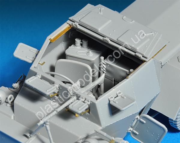 1/35 Mini-Art 35082 LEICHTER Pz.kpfw. 202(e) w/CREW DINGO Mk.I