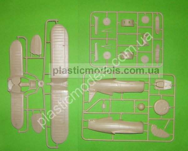 1/48 AMG 48302 polikarpov I-153 Chaika