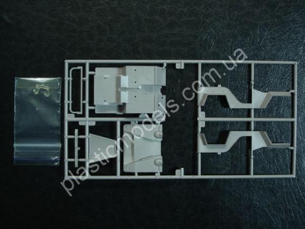1/35 Eastern Express 35009 Gaz-67