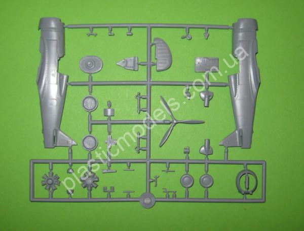 1/72 AZ model 7646 Curtiss Hawk H-75A-4