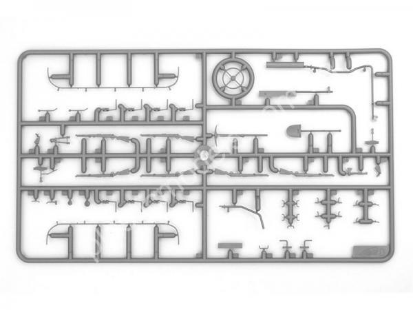 1/35 ICM 35503 s.E.Pkw Kfz.70 with Zwillingssockel 36 German Military Vehicle
