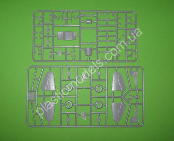 1/48 Modelsvit 4807 Yakovlev Yak-9T