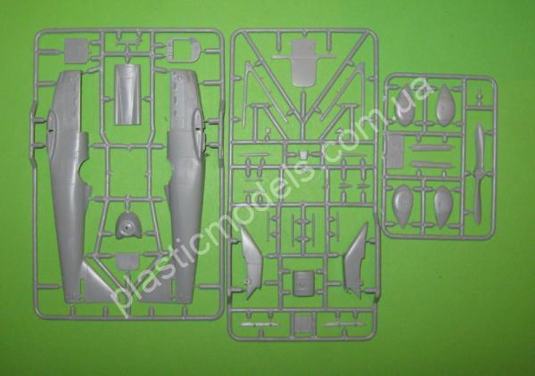 1/48 AMG 48401 Dewoitine D.500 C1 (French AF)