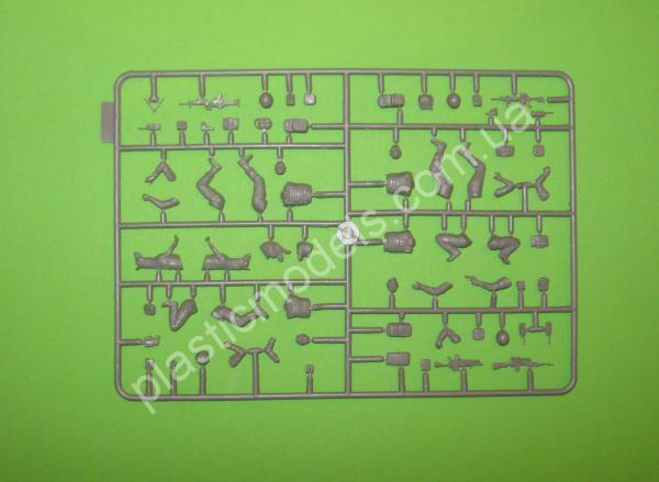 1/35 Master Box 35181 No Soldier left behind - MWD Down