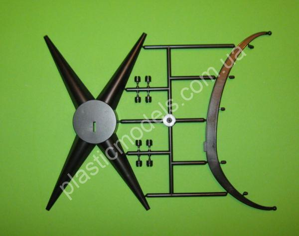 1/48 Special hobby 48192 Spitfire Mk.XII against V-1 Flying Bomb