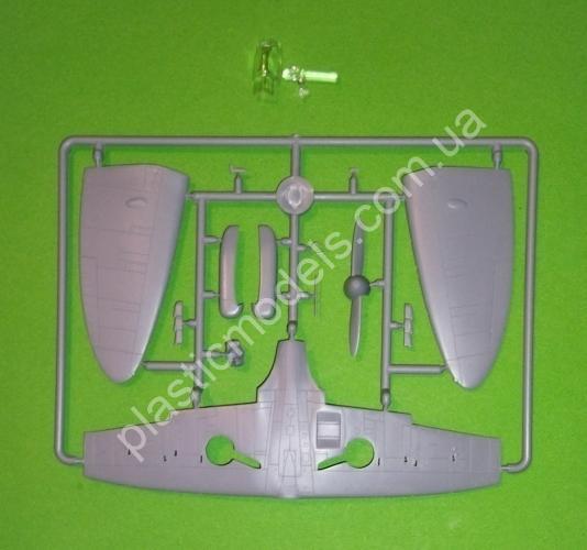 1/72 Kovozavody Prostejov 0262 Spitfire Mk.Ia „Commanders“