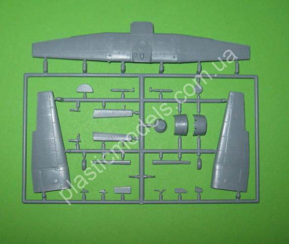 1/72 Kovozavody Prostejov 0203 Zlin Z-37A Čmelák “Movie Star”