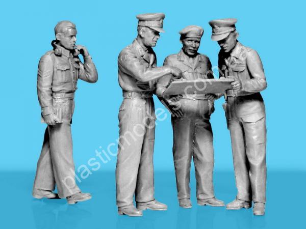 1/35 ICM 35617 Montgomery's Staff