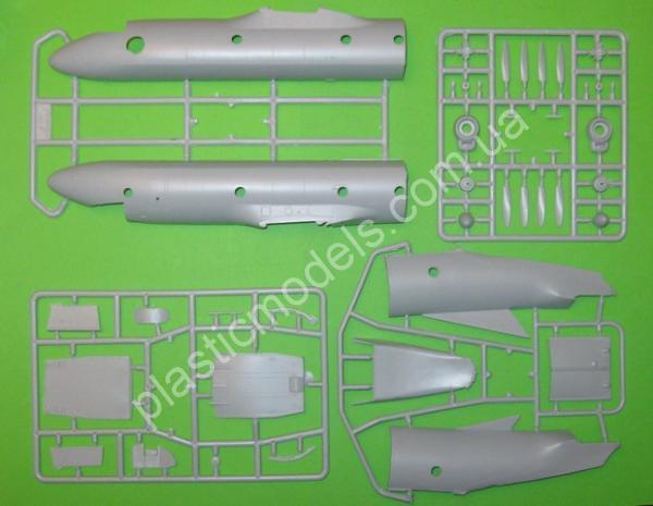 1/72 A-model 72118 AN-26 Late version