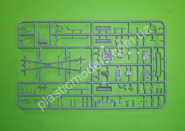 1/35 Master Box 3531 Radio car Kfz. 2 Type 170VK