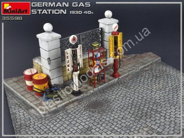 1/35 MiniArt 35598 German Gas Station 1930-40s