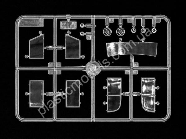 1/35 ICM 35530 Type G4 Partisanenwagen German WWII vehicle with machine gun